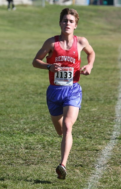 NCS XC D5 Boys-102.JPG - 2009 North Coast Section Cross Country Championships, Hayward High School, Hayward, California